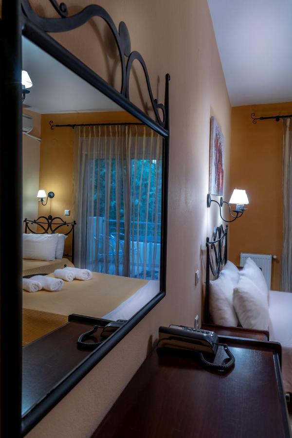 Kipos Resort Néa Péramos Buitenkant foto