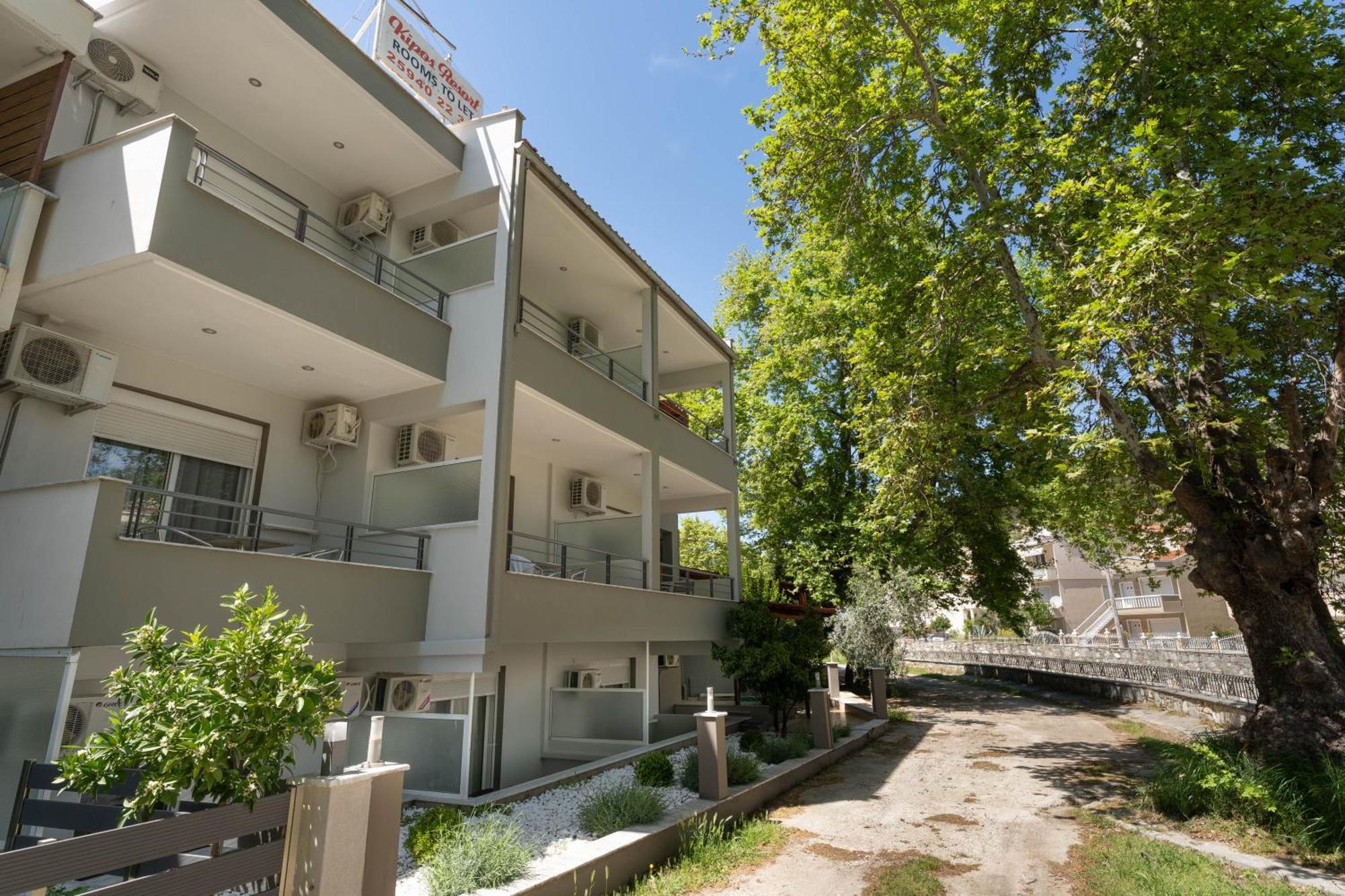 Kipos Resort Néa Péramos Buitenkant foto